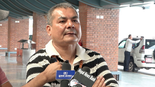 एमालेसँग मेरो खेल सुरु भयो, केपी ओलीमा भन्दा प्रचण्ड–नारायणकाजीमा राजनीतिक चरित्र : दुर्गा प्रसाईं